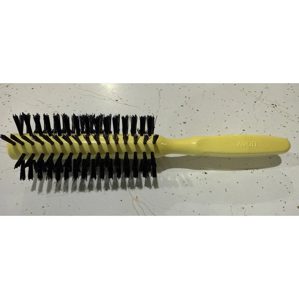Vintage 1970's Avon Yellow Full Round Brush 8